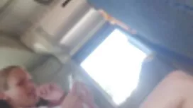 جعل الحب مع العاطفة  ...