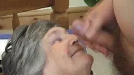 مع كبير الثدي مسلسل  ...