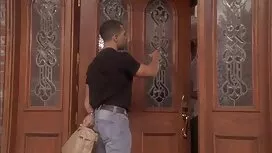 فتاة ابنه الصغير افل ...