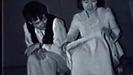 جعل لها افلام رومانس ...