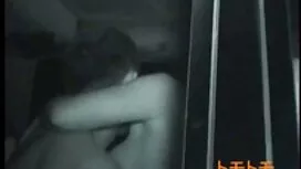 المنزل: امرأة ، شورت ...