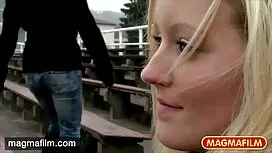 جميلة شقراء الروسية  ...