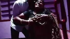 لقد أكل افلام رومانس ...