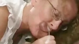 فتاة كاملة من نموذج  ...